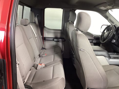 Used 2019 Ford F150 XLT w/ Equipment Group 302A Luxury AWD/4WD image 14