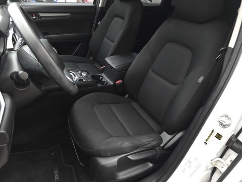 Used 2017 MAZDA CX-5 Sport image 10