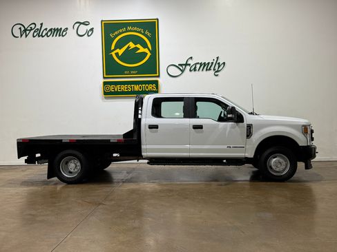 Used 2022 Ford F350 XL w/ Power Equipment Group image 9