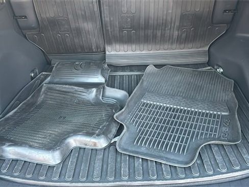 Used 2024 Toyota RAV4 LE image 30