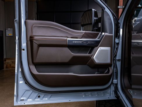 Used 2026 Ford F250 King Ranch w/ Chrome Package image 36