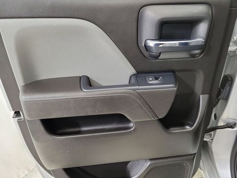 Certified 2017 Chevrolet Silverado 1500 Custom w/ Custom Convenience Package image 16