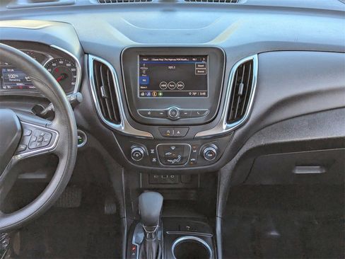 Used 2024 Chevrolet Equinox LT image 14