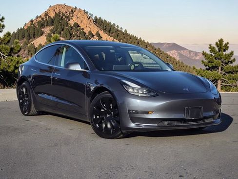 Used 2020 Tesla Model 3 Long Range image 2