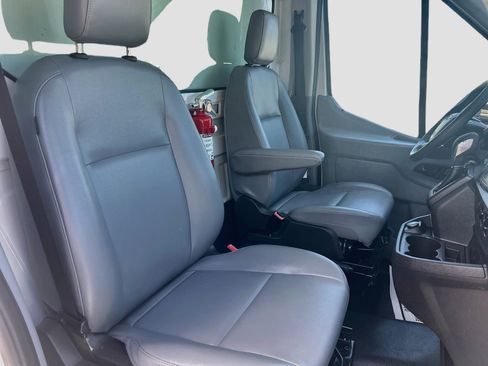 Used 2019 Ford Transit 350 156 DRW RWD image 25