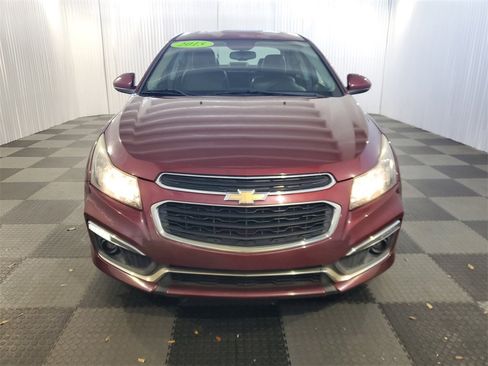 Used 2015 Chevrolet Cruze LT w/ RS Package image 2