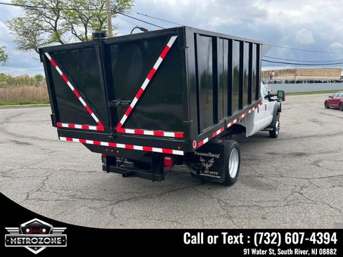 Used 2013 Ford F550 4x4 Crew Cab Super Duty w/ Payload Upgrade Pkg image 6