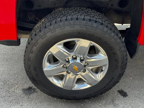 Used 2019 Chevrolet Silverado 2500 LTZ w/ LTZ Plus Package AWD/4WD image 49