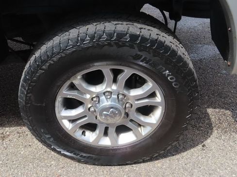 Used 2015 RAM 2500 Laramie w/ Convenience Group AWD/4WD image 18