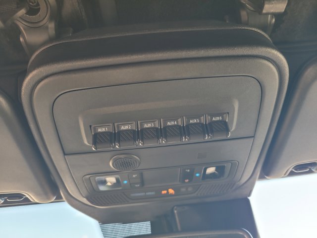 Certified 2024 Ford Bronco Wildtrak AWD/4WD image 21