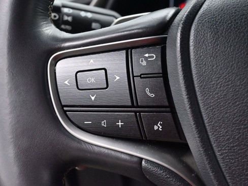 Used 2019 Lexus ES 350 Ultra Luxury w/ Accessory Package image 18