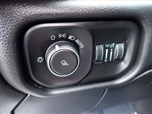 Used 2020 RAM 2500 Tradesman AWD/4WD image 13