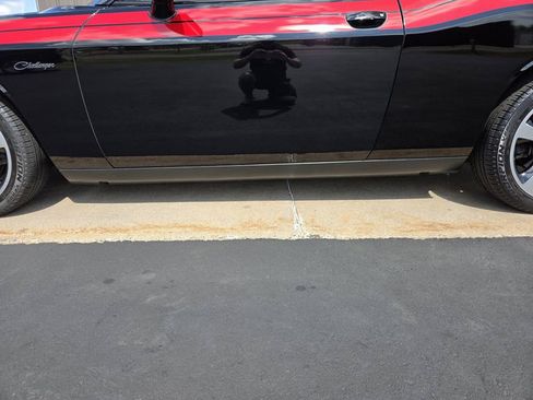 Used 2013 Dodge Challenger R/T RWD image 9