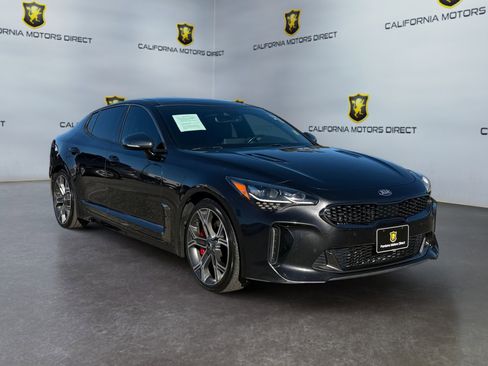 Used 2020 Kia Stinger GT1 image 7