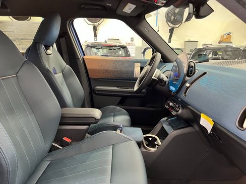 Certified 2025 MINI Cooper Countryman S image 19