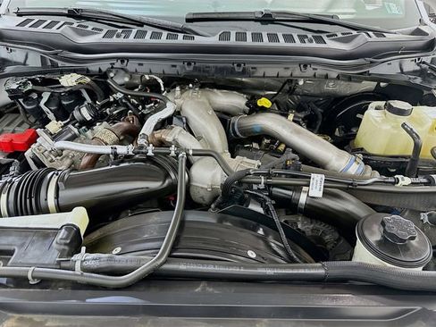 Certified 2024 Ford F250 XLT image 26