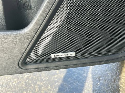 Used 2021 Subaru Outback Touring image 25