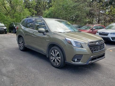 Used 2023 Subaru Forester Limited AWD/4WD image 1