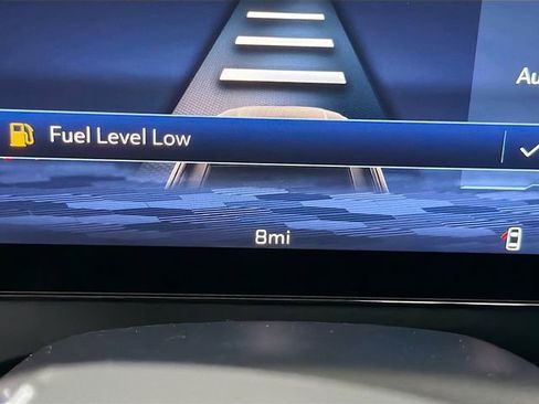 New 2026 Chevrolet Traverse LT image 12