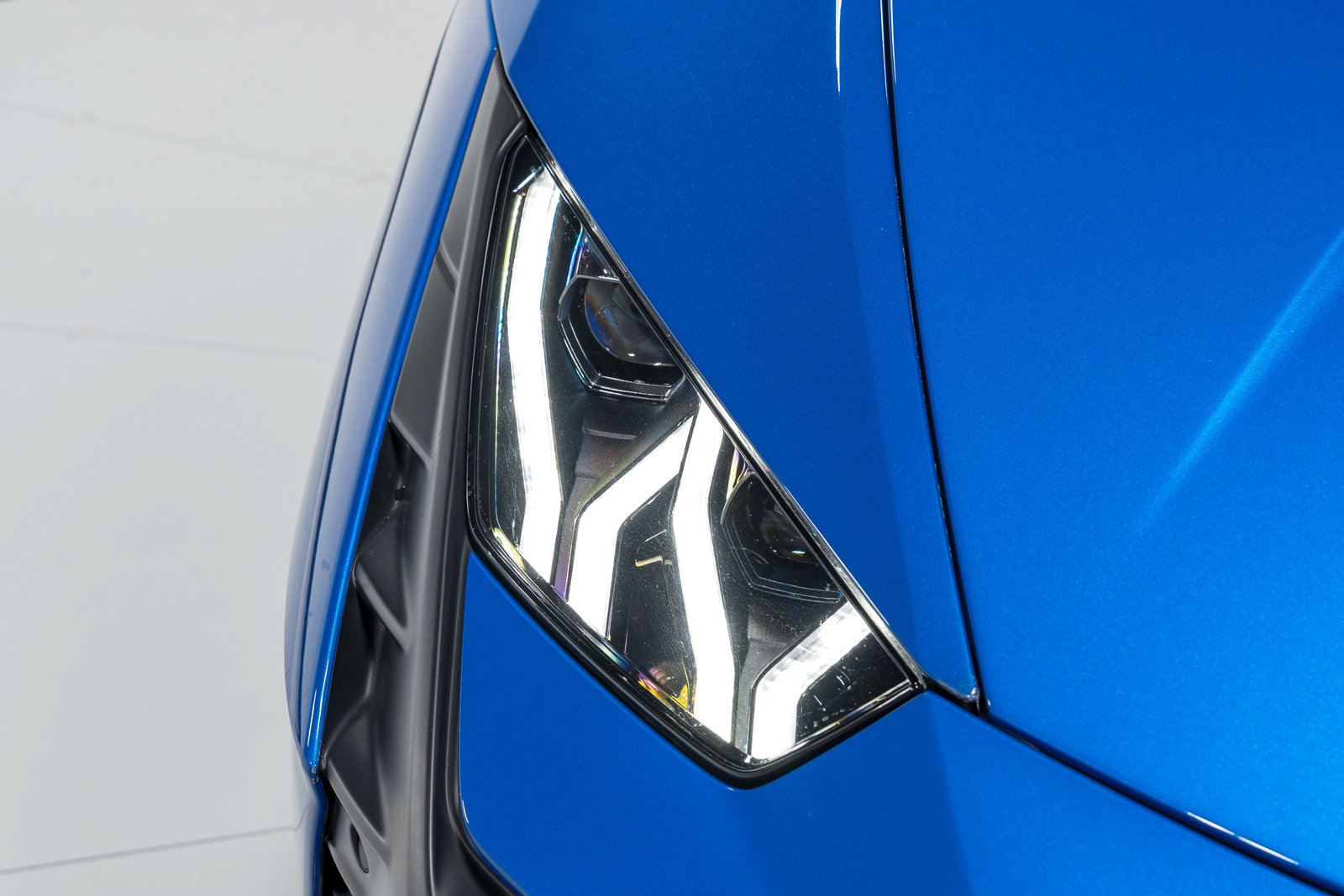 Used 2023 Lamborghini Huracan Tecnica RWD image 42