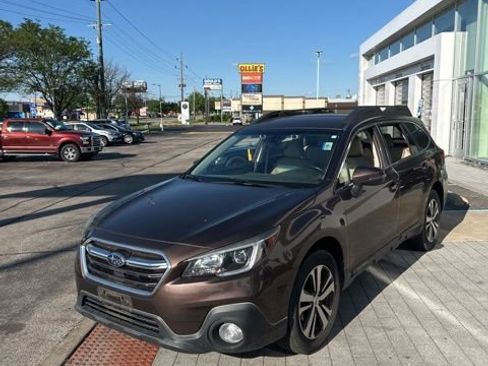 Used 2019 Subaru Outback 2.5i Limited AWD/4WD image 17