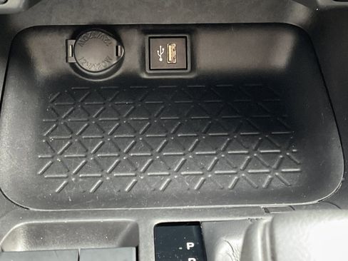 Used 2024 Toyota RAV4 XLE image 17