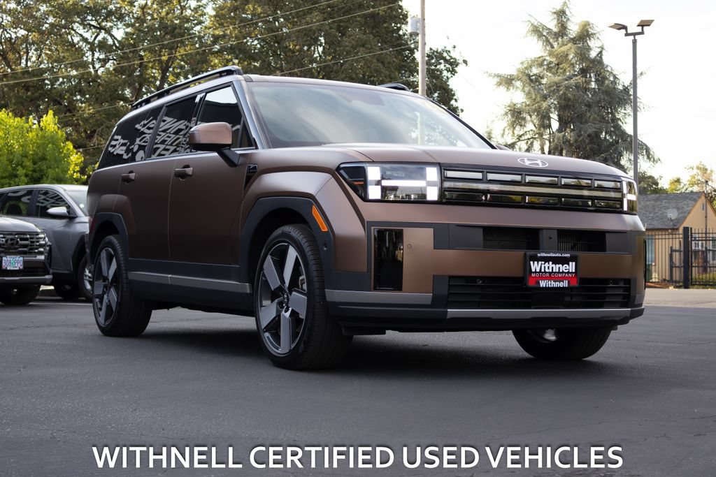 Certified 2024 Hyundai Santa Fe Limited AWD/4WD image 2