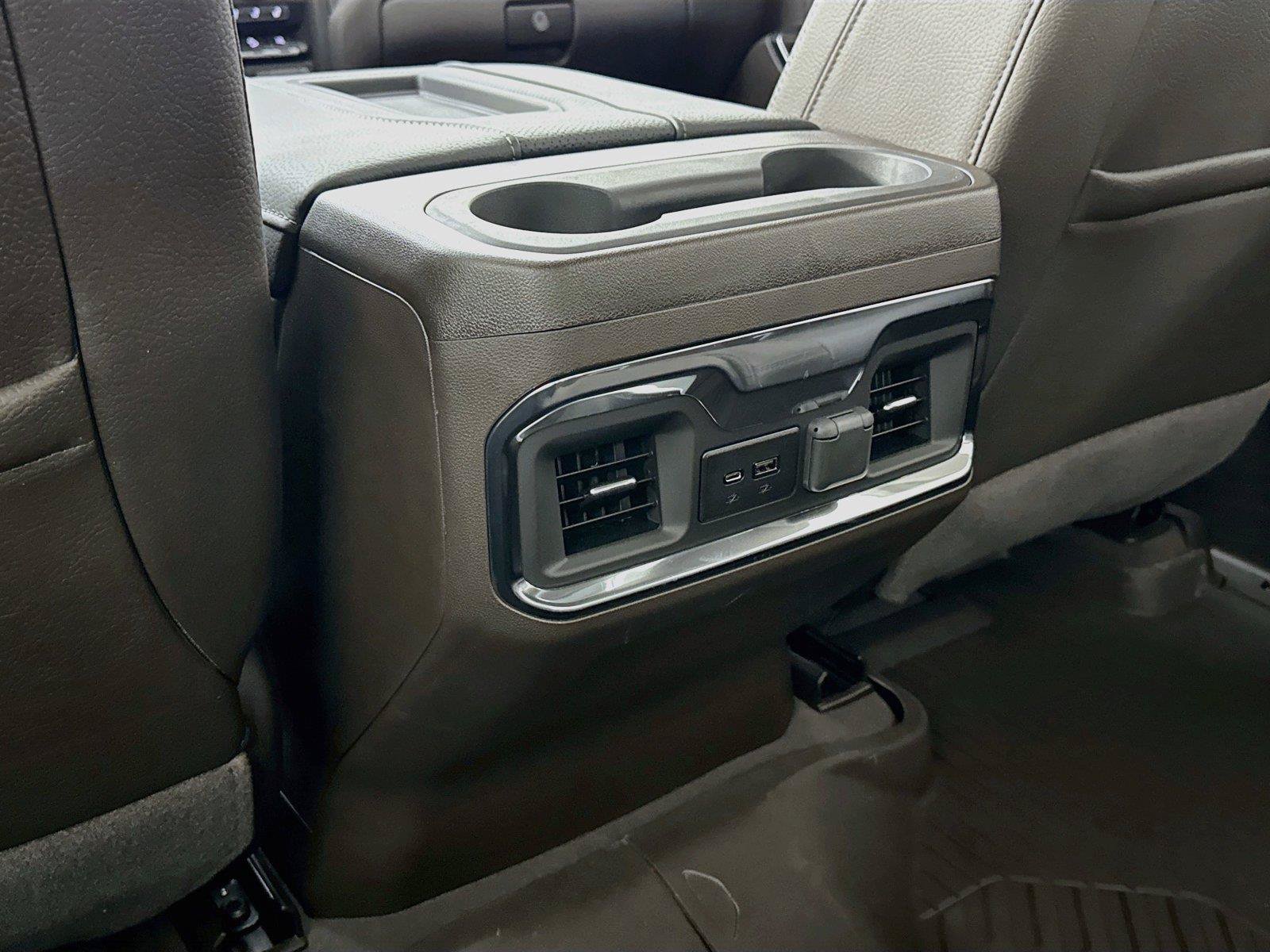 Used 2022 GMC Sierra 2500 Denali w/ Denali Ultimate Package AWD/4WD image 38