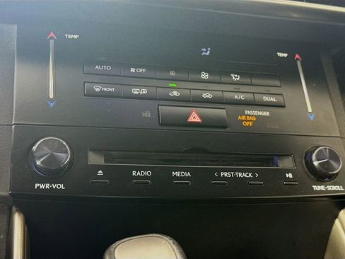 Used 2014 Lexus IS 250 image 18