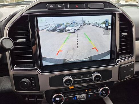 Used 2022 Ford F250 Lariat w/ Black Appearance Package image 27