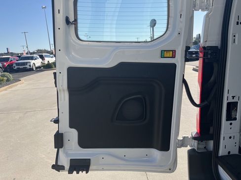 Certified 2022 Ford Transit 250 Low Roof w/ Exterior Upgrade Package image 25