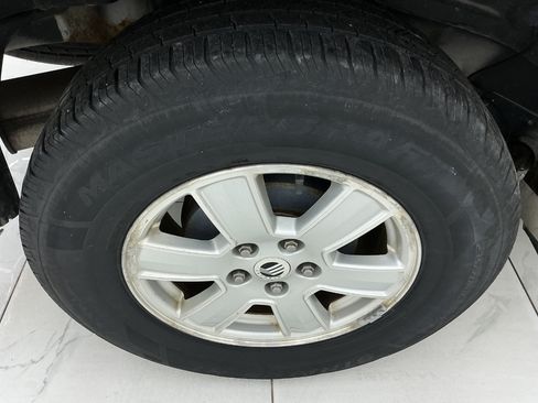 Used 2010 Mercury Mariner 2WD image 21