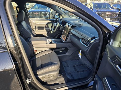 New 2025 GMC Acadia Elevation w/ Elevation Premium Package image 34