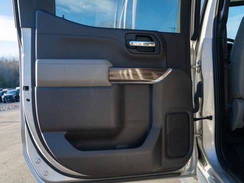 Used 2019 Chevrolet Silverado 1500 LT Trail Boss image 19