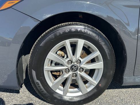 Used 2025 Toyota Camry LE image 29