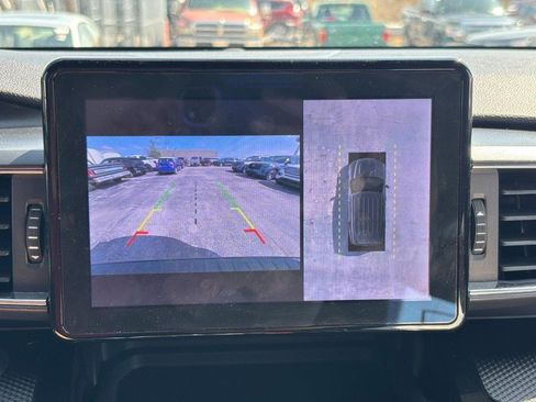 Used 2023 Ford Explorer ST-Line image 25