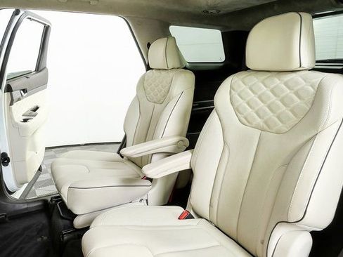 Used 2021 Hyundai Palisade Calligraphy image 7
