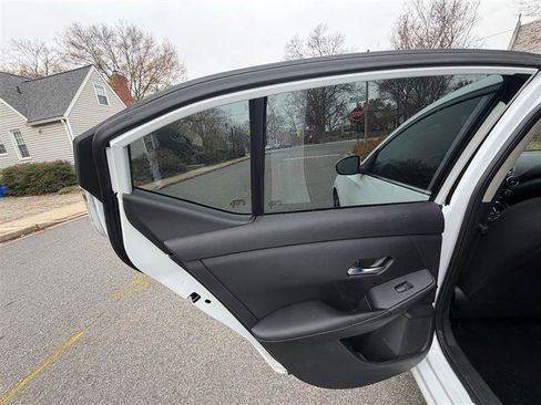 Used 2023 Nissan Sentra SV w/ All-Weather Package image 27