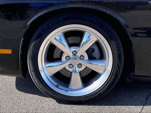 Used 2013 Dodge Challenger R/T image 8