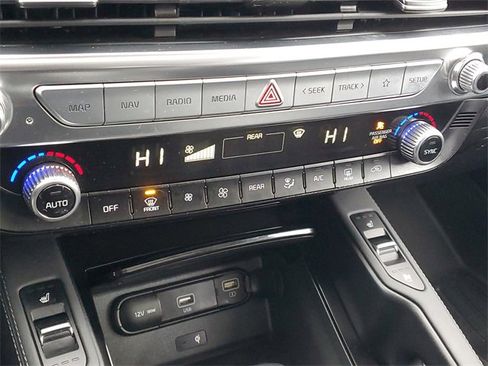 Certified 2021 Kia Telluride EX image 30