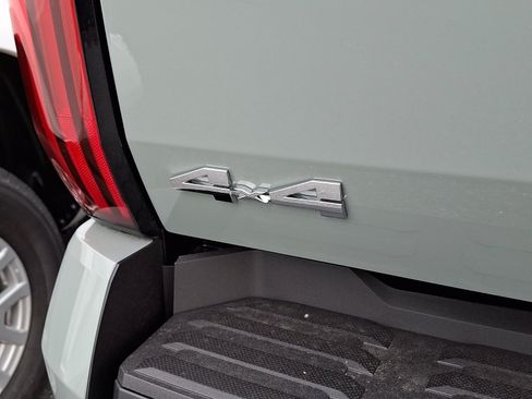 New 2026 Toyota Tundra SR5 AWD/4WD image 7