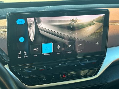 Used 2021 Volkswagen ID.4 Pro S image 24