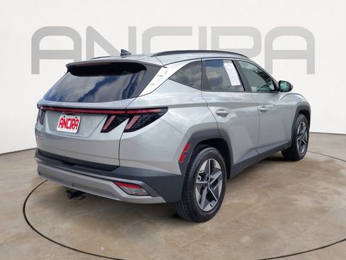 Used 2025 Hyundai Tucson SEL image 14