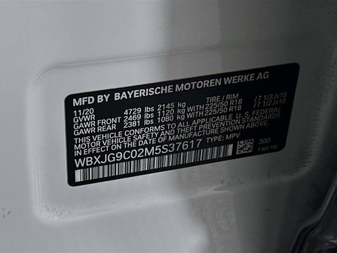 Used 2021 BMW X1 xDrive28i w/ Premium Package image 12