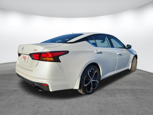 New 2025 Nissan Altima 2.5 SR w/ SR Premium Package image 5