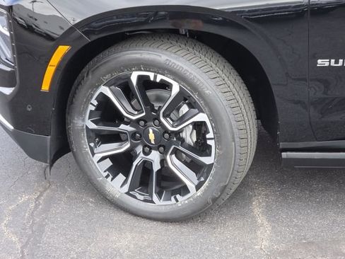 New 2026 Chevrolet Suburban High Country image 27