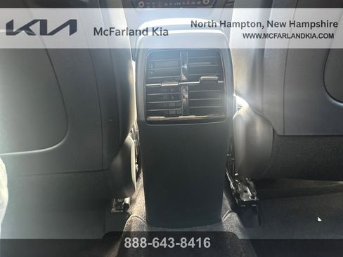 Used 2023 Kia Niro EX FWD image 23
