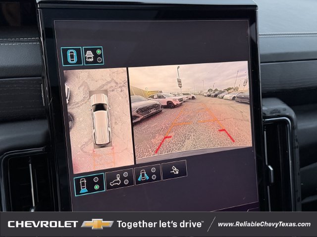 Used 2025 GMC Yukon XL AT4 Ultimate AWD/4WD image 22