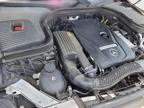 Used 2018 Mercedes-Benz GLC 300 image 22