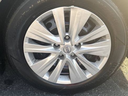 Used 2024 Nissan Sentra S FWD image 21